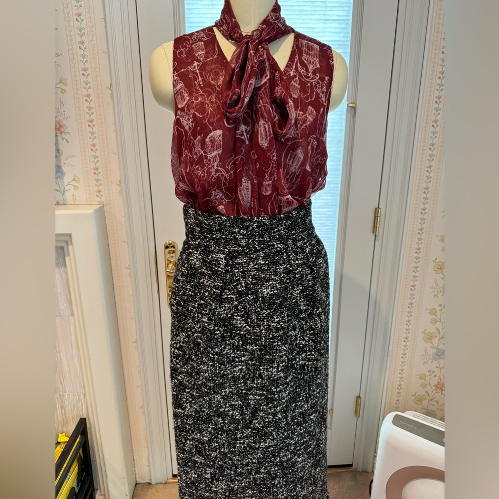 In trend! Zara tweed high waist pencil skirt